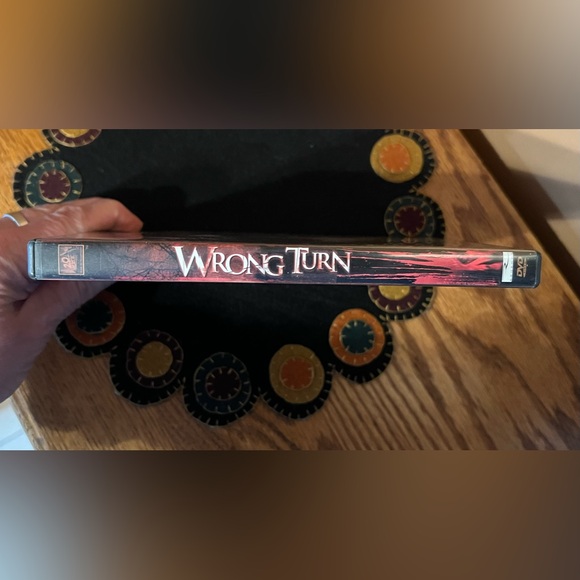 ‼️SOLD‼️ Wrong Turn (DVD) By: Summit Entertainment Presents 🎃 - Picture 3 of 13